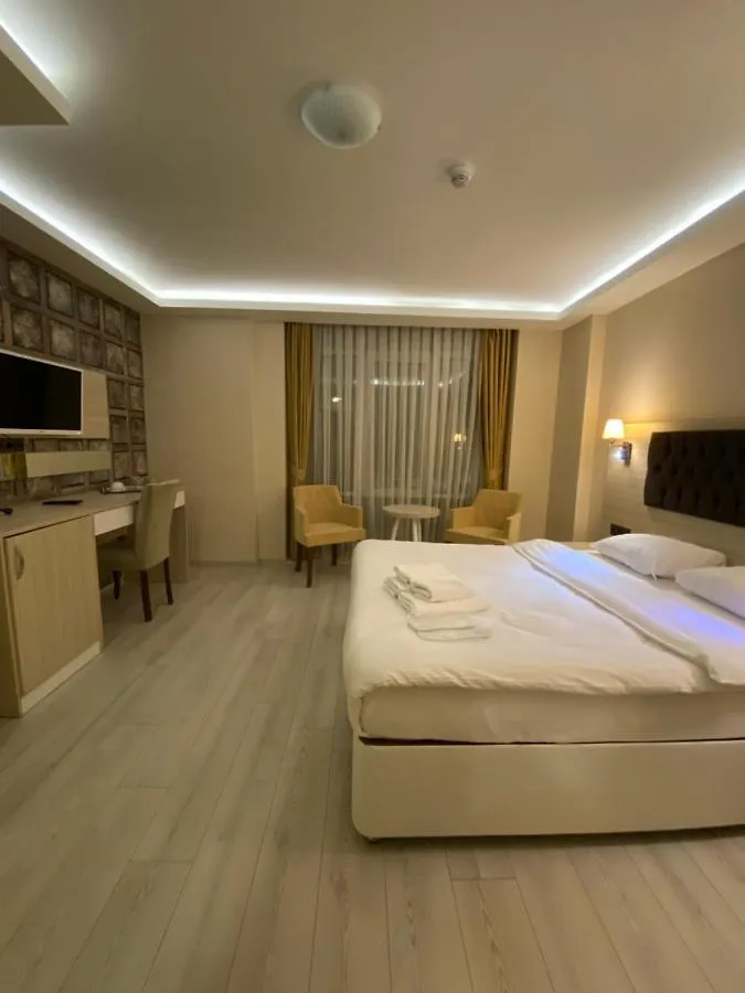 Gold Mina Otel Trabzon 3*,